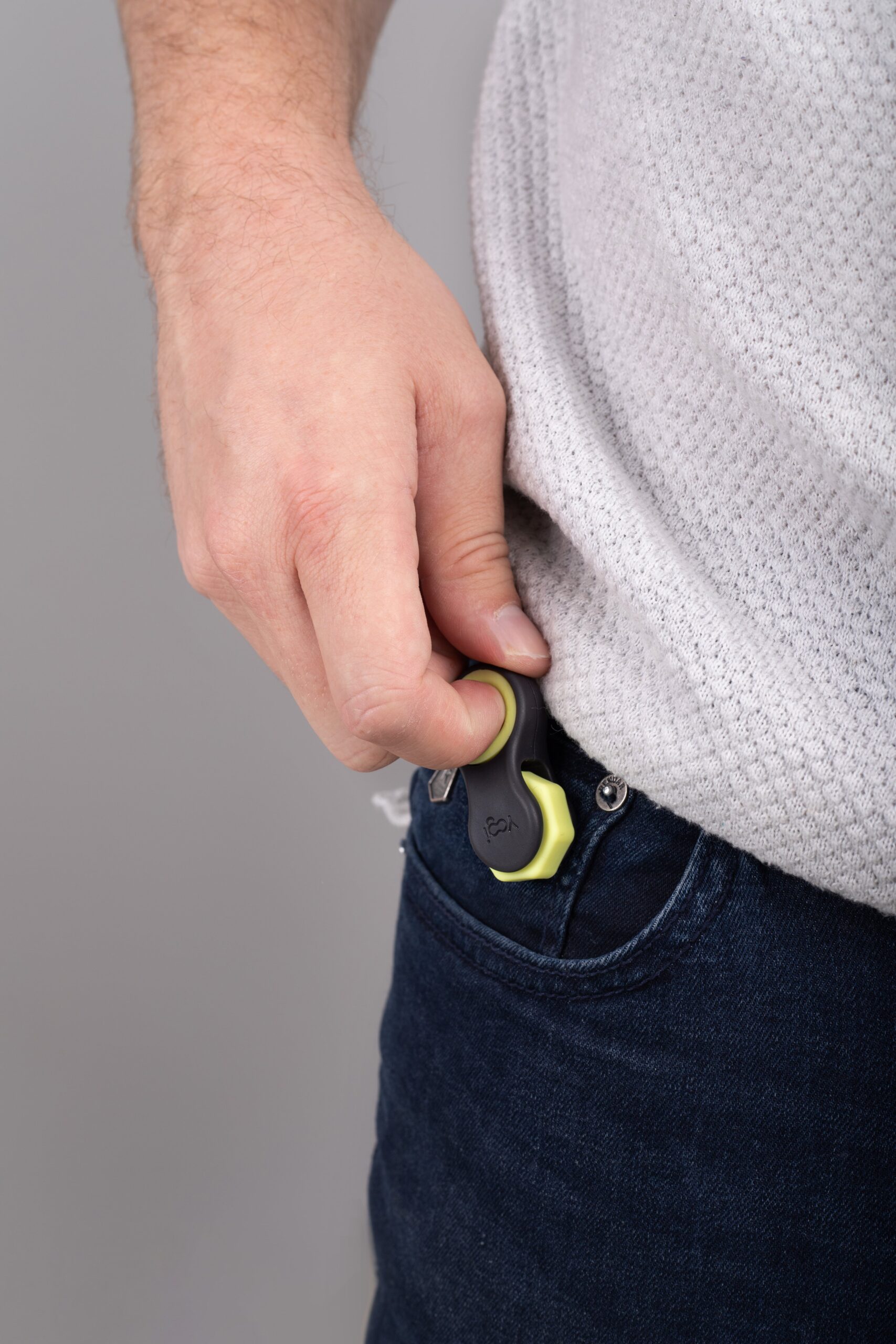 Yogi Fidget Toy - Small and discreet Yogi Fidget Toy - fidget ring that fits in your pocket