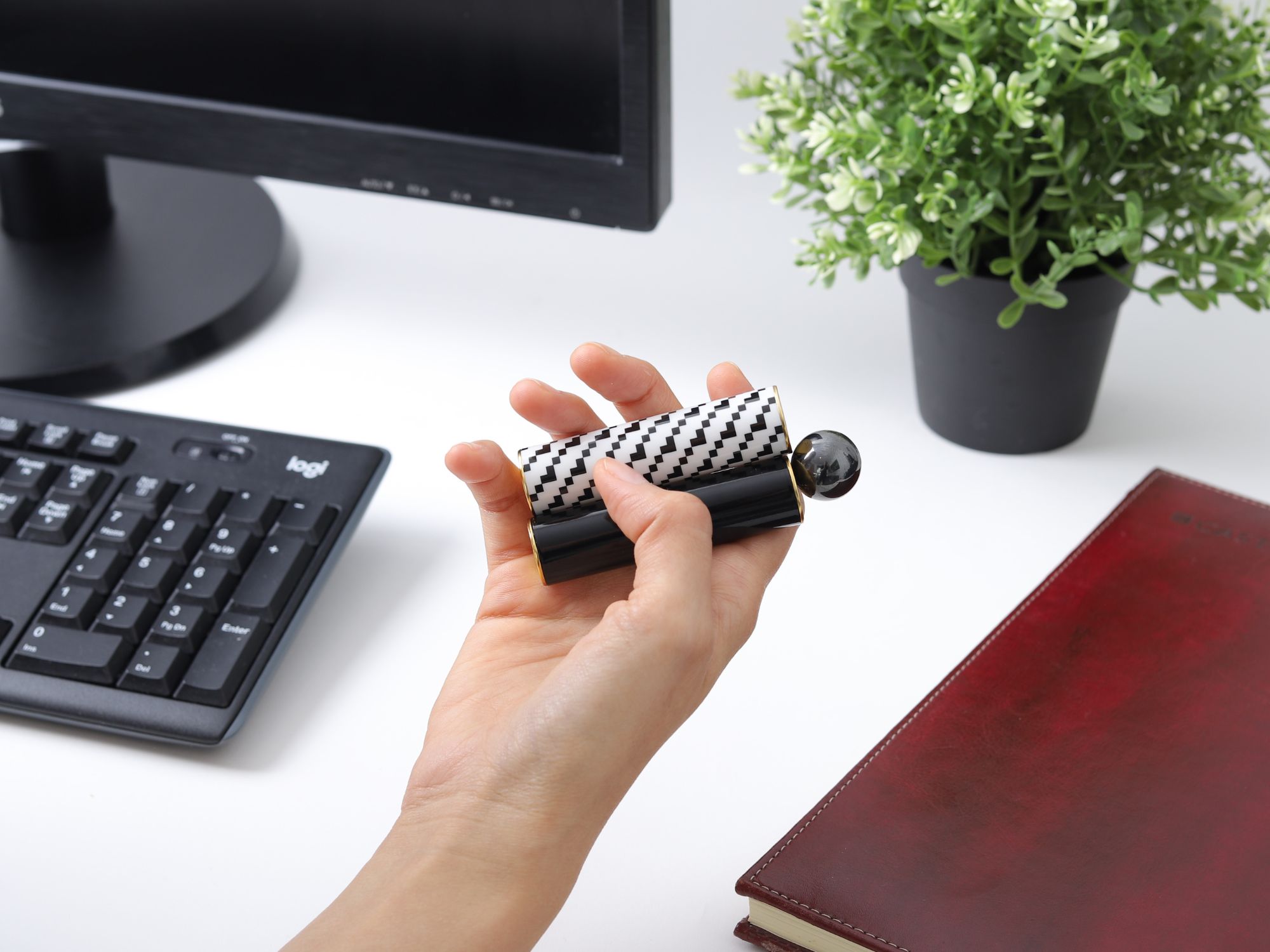 yogi magnetic sticks fidget toy 4